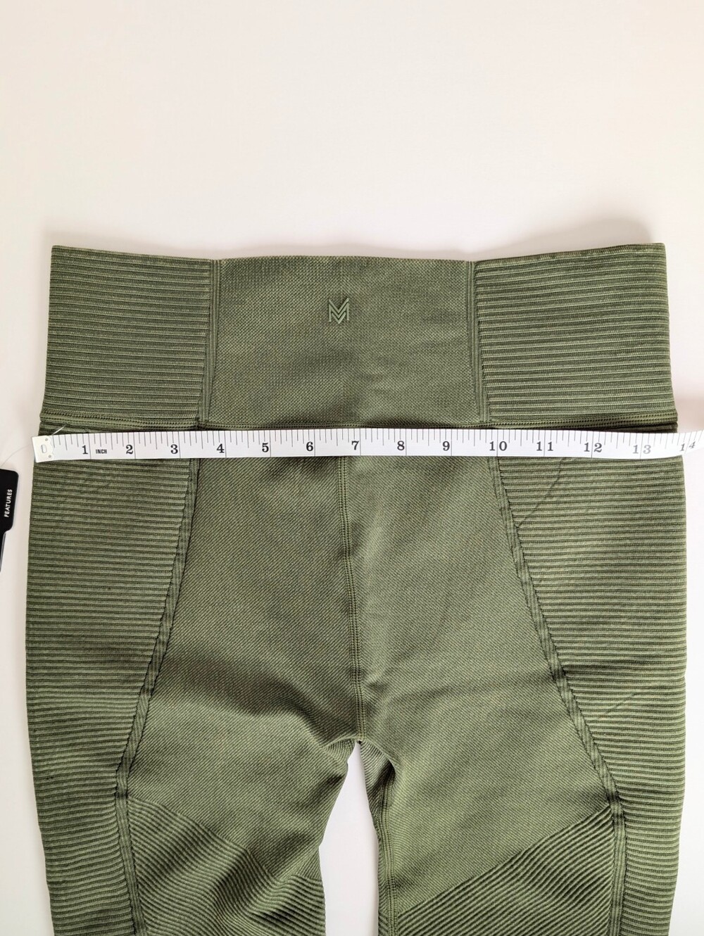 MOVE By Ardene | Women's Seamless Dry Fit Bike Shorts | Size M/L | Olive Green